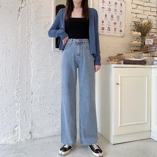 Wide Leg Jeans / Camisole Top / Cardigan