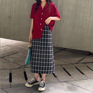 Short-sleeve Shirt / Plaid Midi Skirt