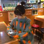 Loose-fit Carrot-print Knit Sweater