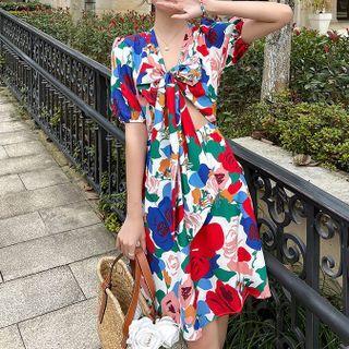 Short-sleeve Print Cut-out A-line Dress