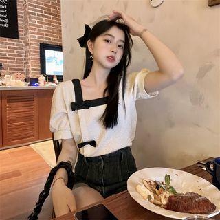 Square-neck Pleated Bow Cropped Blouse