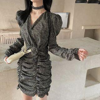 Floral V-neck Slim-fit Ruched Long-sleeve Dress