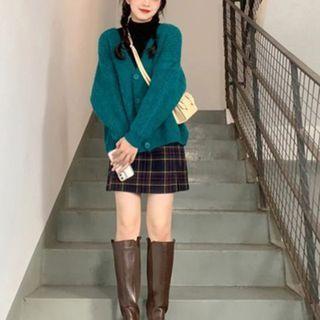 Plain Cardigan / Mock Neck Top / Plaid A-line Skirt / Set