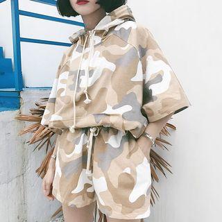 Set: Camouflage Loose-fit Hooded Short-sleeve Top + Shorts