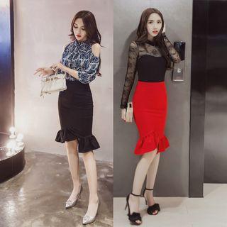 Asymmetric Fitted Mermaid Skirt