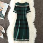 Plaid Short-sleeve Midi Knit Dress