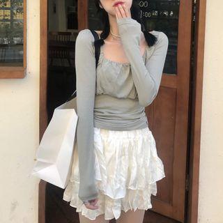 Square Neck Top / Layered Mini Skirt
