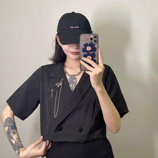 Short-sleeve Lapel Collar Double-button Cropped Blazer Black - One Size