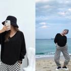 V-neck Plain Sweatshirt Black - One Size