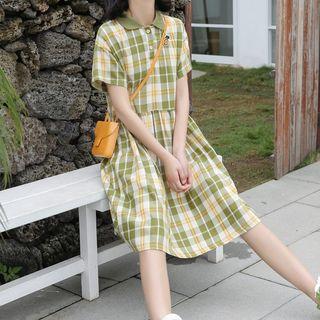Plaid Short-sleeve Midi Shirt Dress Green - One Size