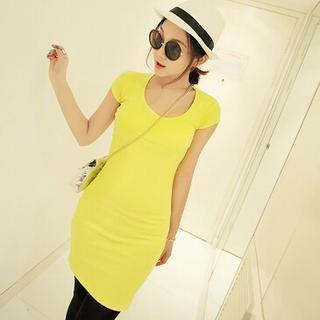 Short-sleeve Sheath Dress