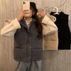 Mock-neck Sweatshirt / Padded Corduroy Vest