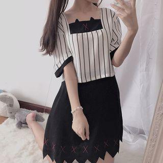 Striped Panel Elbow-sleeve A-line Dress