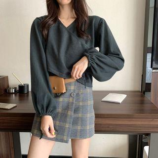 Balloon-sleeve Cropped Sweater