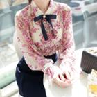 Lace-trim Floral Blouse With Ribbon Brooch