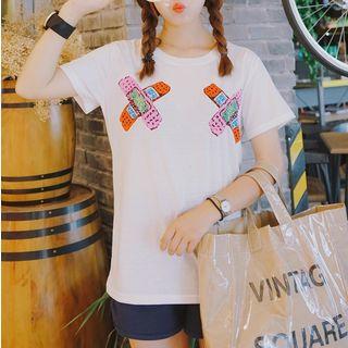 Bandage Print Short Sleeve T-shirt