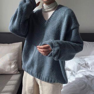 Oversize V-neck Sweater