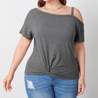 Plus Size Short-sleeve Cold Shoulder Twist Top