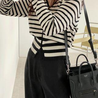 Slit-front Stripe Rib-knit Top