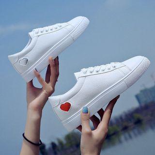Heart Detail Lace Up Sneakers