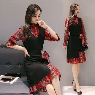 Set: Printed Ruffled Dress + Sleeveless Dress