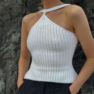 Halter Neck Open-back Knitted Top