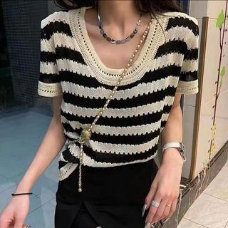 Striped Short-sleeve Knit Top Houndstooth - Black - One Size