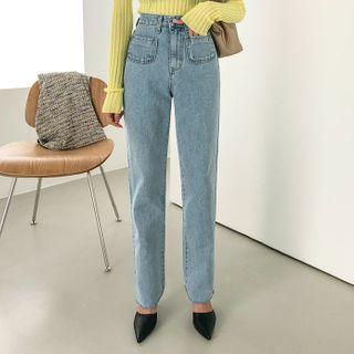 Dual-pocket Washed Tapered Jeans