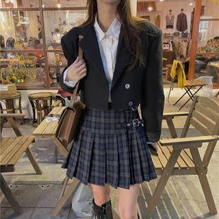 Cropped Blazer / Plaid Mini A-line Pleated Skirt
