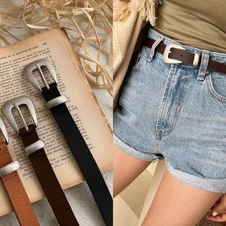 Bold Buckle Cowhide Belt