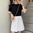 Plain Short-sleeve T-shirt / Pleated A-line Skirt