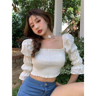 Square-neck Puff-sleeve Cropped Blouse / High-waist Denim Shorts