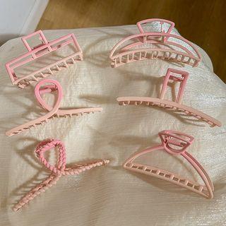 Gradient Cutout Hair Claw