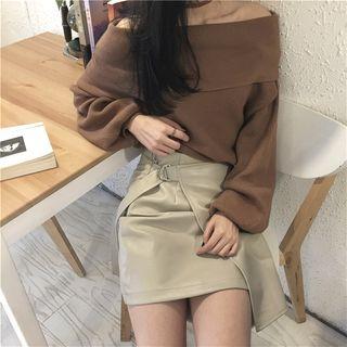 Off-shoulder Sweater / Faux-leather A-line Skirt