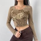 Long Sleeve Graphic Crop T-shirt