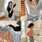 U-neck Slit-side Textured T-shirt