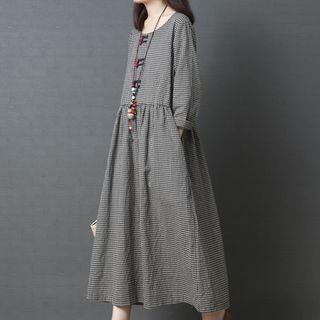 Long-sleeve Frog-buttoned Midi Plaid Dress