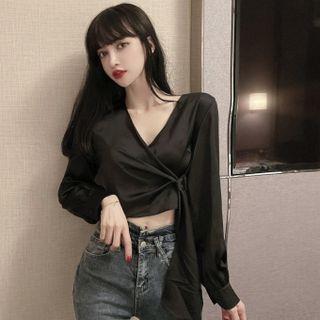 Cropped V-neck Sheath Long-sleeve Shirt