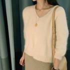V-neck 3/4-sleeve Fluffy Knit Top