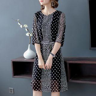 Set: Elbow-sleeve Dotted A-line Dress + Sleeveless Dress