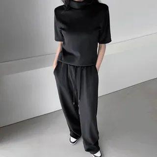 Short-sleeve Top & Wide-leg Pants Velour Set
