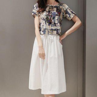 Set: Short-sleeve Printed T-shirt + A-line Midi Skirt