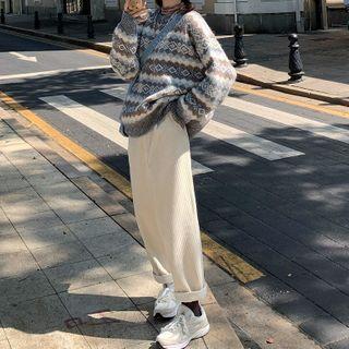 Patterned Sweater / Wide-leg Corduroy Pants
