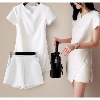 Set: Short-sleeve Side-slit Mini Sheath Dress + Plain Shorts