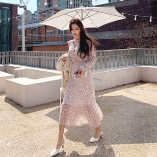 Frill-hem Crinkled Floral Long Chiffon Dress Ivory - One Size