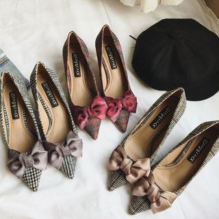 Bow Accent Pointed Kitten-heel Pumps