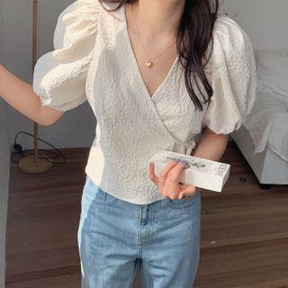 Short-sleeve V-neck Plain Top As Shown In Figure - One Size