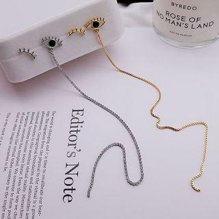 Non-matching Eye Dangle Earring