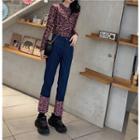 Patterned Blouse / Straight Fit Jeans