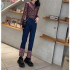 Patterned Blouse / Straight Fit Jeans